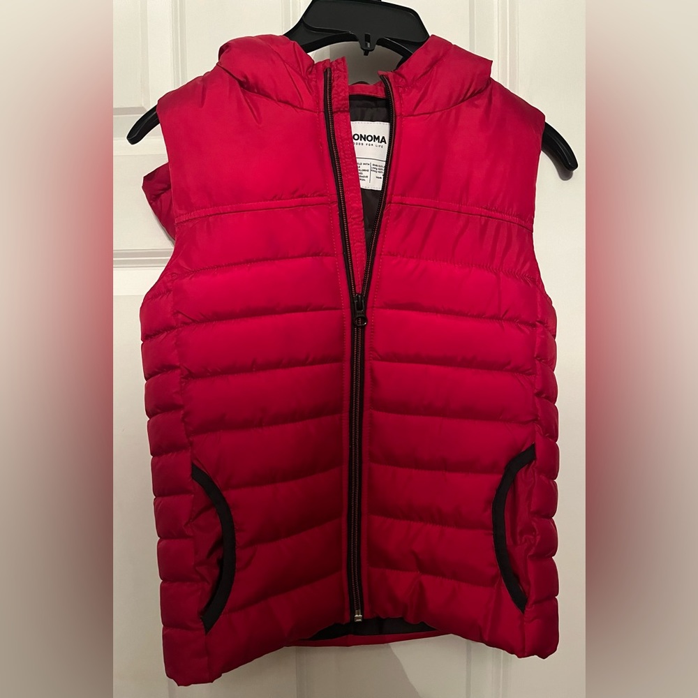Boys size 8 vest NWOT